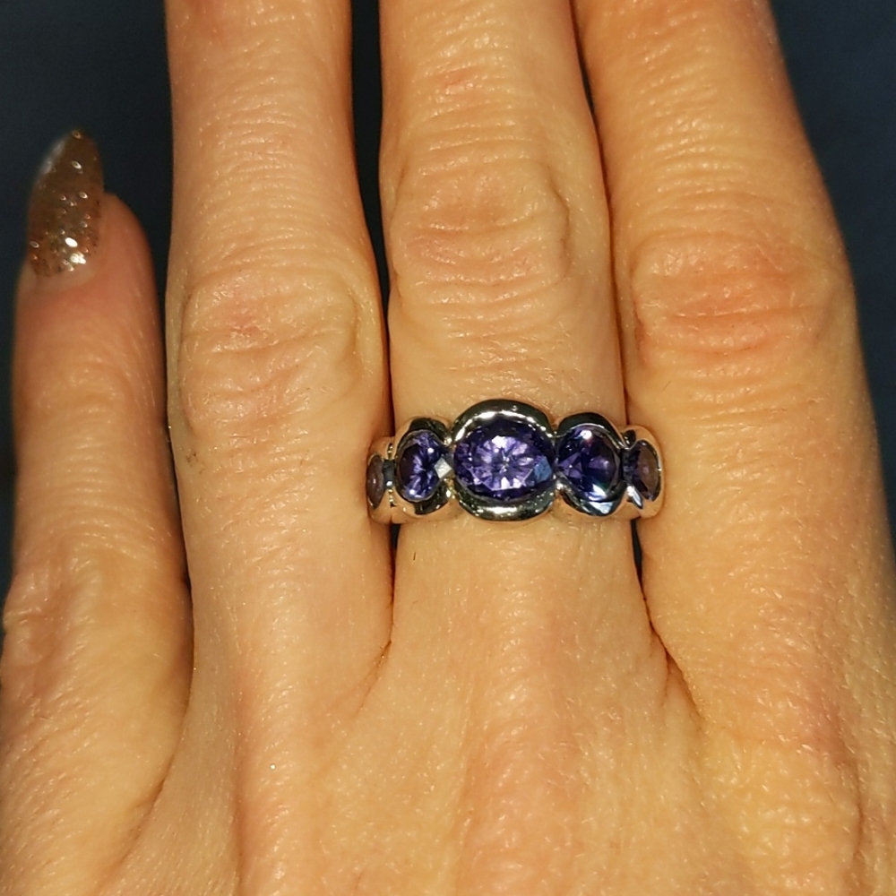 Gorgeous Amethyst stone ring